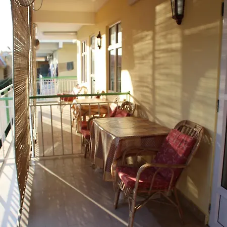 Bano Tourist Residence - 650 Meters From Grand Bay Beach Exterior photo