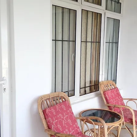 Bano Tourist Residence - 650 Meters From Grand Bay Beach Exterior photo